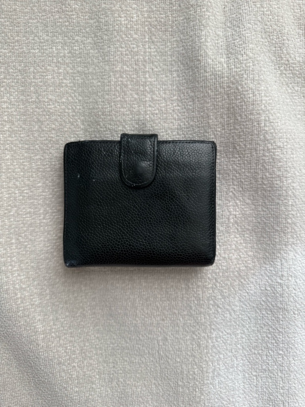 CHANEL Black Caviar Leather Trifold Wallet with Embossed CC - Picture 2 of 5